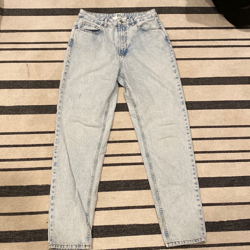 BDG Mom high-rise light wash jeans